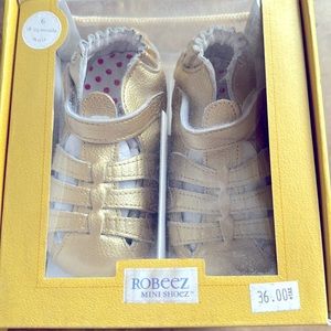 Robeez baby shoes new in box!!